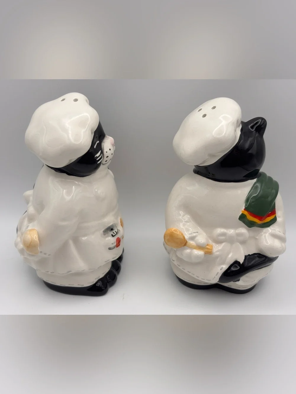 Vintage Black and White Cats Chef Ceramic Set of Salt and Pepper Shakers